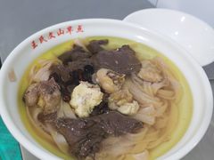 -文山荷鲜居(翠湖店)