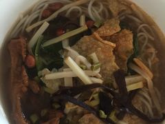 -水平有限螺蛳粉(宏达大厦店)