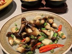 -半山腰·云南菜(侨福芳草地店)