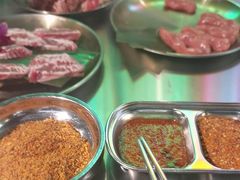 -哈哈碳都·牛肋条无限自助烤肉(宝龙店)