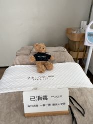 -AGE LOCK 锁龄美肌