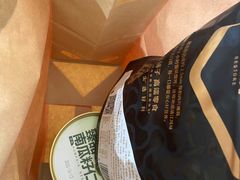 -良品铺子(南京龙蟠汇店)