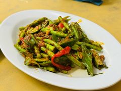 -明记烧鱼美味店