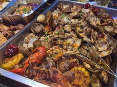 一锹海鲜-冰城小镇音乐串吧·聚会餐厅(百子湾店)