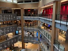 -凤凰汇购物中心