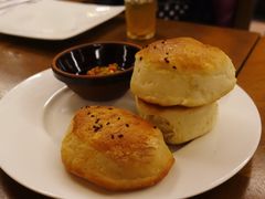 餐前面包-Tajine Moroccan塔金摩洛哥中东餐厅