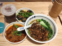 -白沙肴·长沙米粉.小炒湘菜(石厦时代广场店)