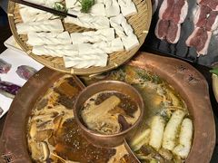-滇釜火锅·能喝汤的火锅(车公庄店)