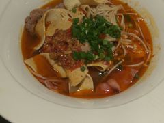 -成都你六姐·牛肉冒菜(城市集市合生汇店)