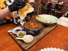 -格鲁·秀色Georgia’s Feast