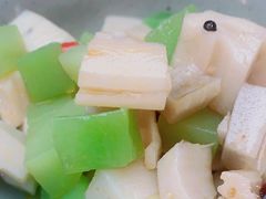 炝拌藕片莴笋-潮粥荟·潮汕砂锅粥(槐房万达店)