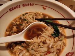 -呷佬·长沙手工米粉(金沙江路店)