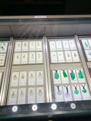 -周大福CHOW TAI FOOK(浦东八佰伴店)