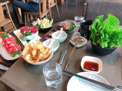 -捞王锅物料理(上海世茂广场店)