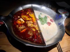 台式麻辣锅-湊湊火锅·茶憩(杭州湖滨银泰in77店)