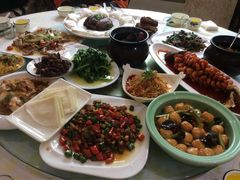 -果城龙凤瓦罐煨汤馆(新豪天地店)