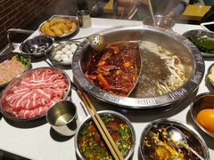 -憨铁匠老火锅(龙岗万科里店)