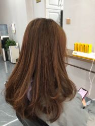 -茶发Salon·烫发染发理发
