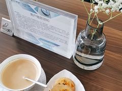 -杭州中升之星奔驰4S店(滨江店)