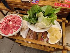 -亮欢寨酸汤鱼(沙冲路店)