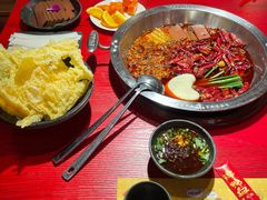 -谭鸭血老火锅(万象九宜城店)