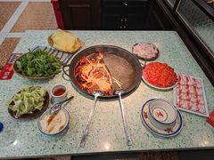 -鸿姐老火锅(疁城新天地店)