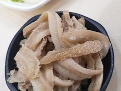 -龙记桂林米粉(财满街店)