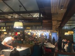 大堂-领鲜活海鲜榴莲自助火锅(东门店)