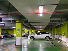 -上海影城-停车场