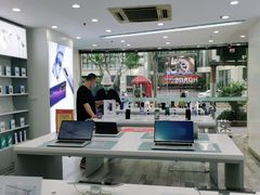 -荣耀授权专卖店(黄浦浙江中路店)
