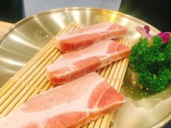-臻牛烤肉