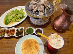 -蒙亨·手把肉·蒙古包文化主题餐厅(天恒广场店)