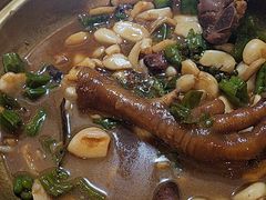 -鲁菜根·泰安菜(万达店)