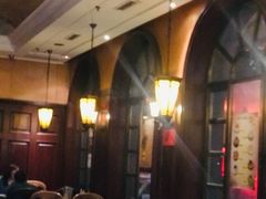 等位区-德大西餐社(云南南路店)