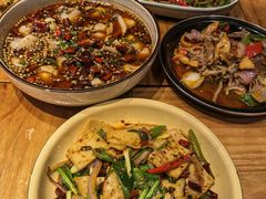 -十三式重庆江湖菜(金茂览秀城店)
