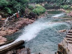 -安吉龙王山峡谷漂流