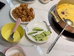 -洪氏嗨捞·广东猪肚鸡·椰子鸡火锅(西咸万象城店)