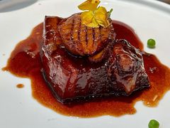 尊享鲍鱼红烧肉-金枝玉叶上海人家食府(三里河店)