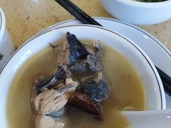 -东巴谷野生菌火锅餐厅