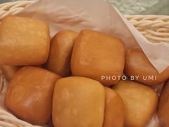 炸馒头-新加坡海鲜共和(名胜世界圣淘沙海滨坊)