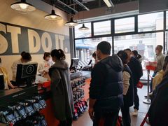 -NIKE上海青浦优选体验店