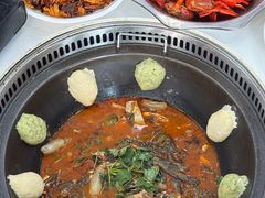 -丹水桥地锅鱼·翘嘴鲌·地方特色全鱼宴(丹江口大坝店)