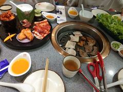 -金迈圆烤肉餐厅(维多利店)