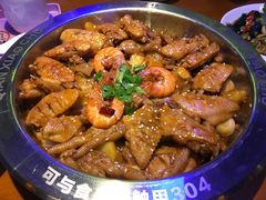 -钳小厨疯味1987肉蟹煲(美一城广场店)