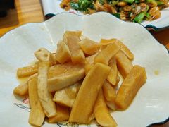 -梁姐啤酒鱼(兴坪古镇店)