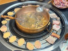 -阿山卓·野生菌火锅·纳西火塘烤肉