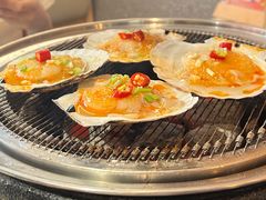 -围炉肉舍•炭烤活鳗•丹东海鲜烤肉(步行街店)