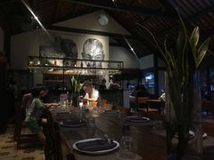 -喜洲吧·江畔老船厂·庭院餐厅(喜临院店)