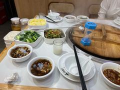 -鲁员外地锅鸡地锅鱼(古墩路店)