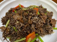 猫爪菇炒牛肉-下梅人家土菜馆(历史文化餐厅度假区店)